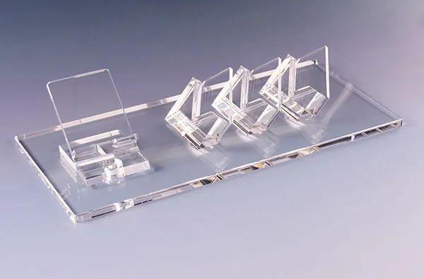 有機(jī)玻璃制品加工時(shí)要注意哪些？